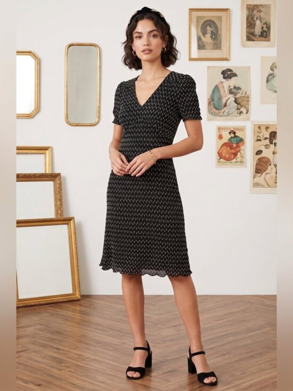 Anna Sui Black and Cream patterned Midi Dress size 6